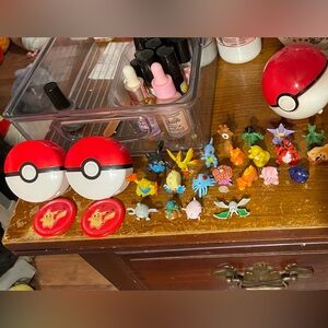 Pokemon toy bundle
